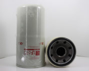 LF670 oil filter